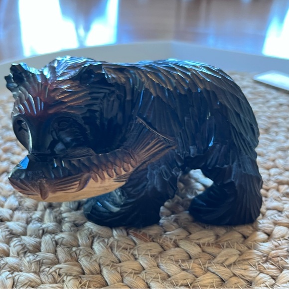 Artisan bear wood carving with fish unmarked likely Ainu art Hokkaido Japan - Picture 3 of 17